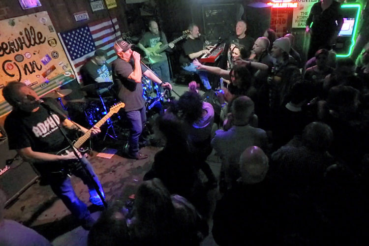 Skinny Moo LIVE